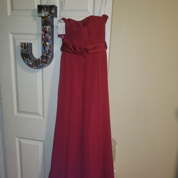 NWT Red David's Bridal  Dress - Picture 2 of 4